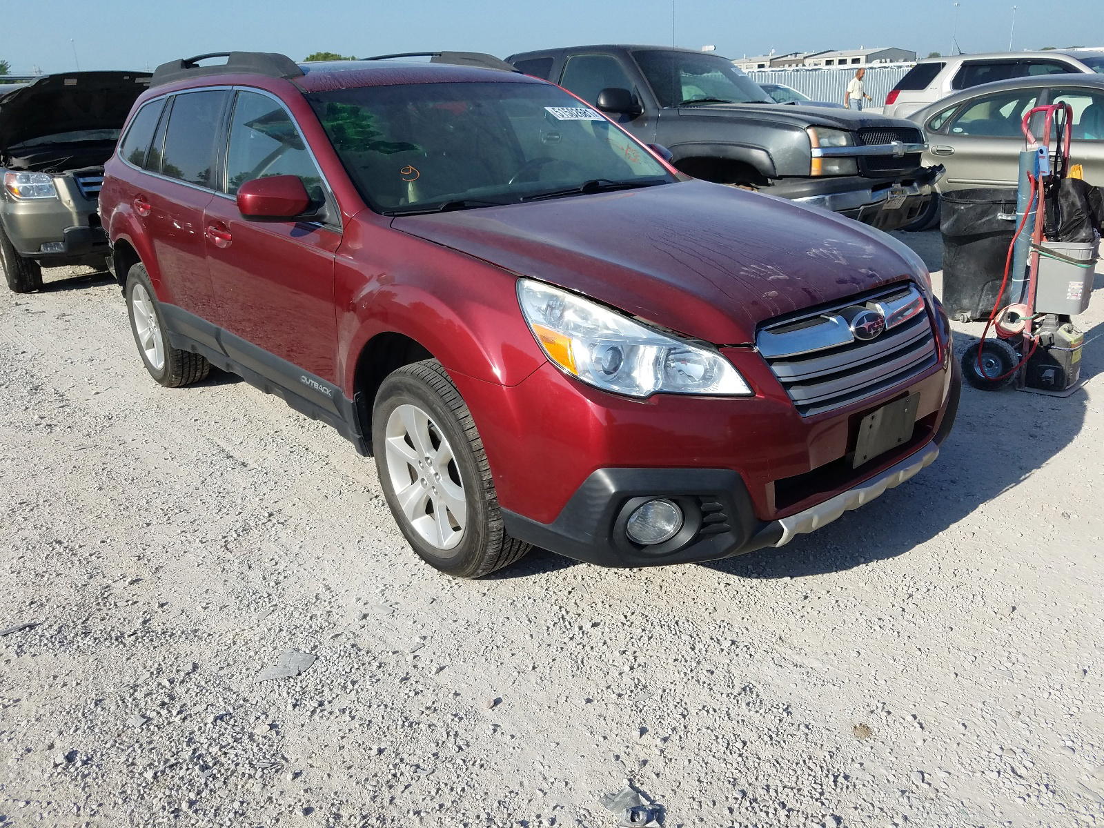 SUBARU OUTBACK 2. 2013 with VIN 4S4BRBKC9D3278218 - Photo from auction