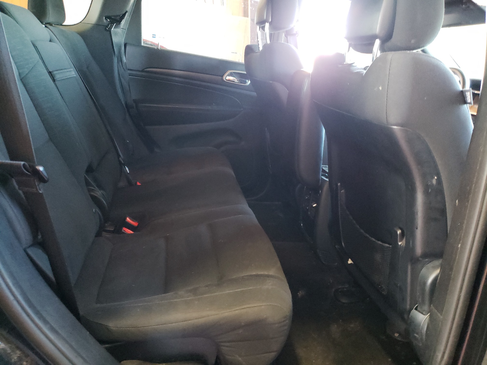 Photo 6 from auction – 2015 JEEP GRAND CHER with VIN 1C4RJFAG1FC115653