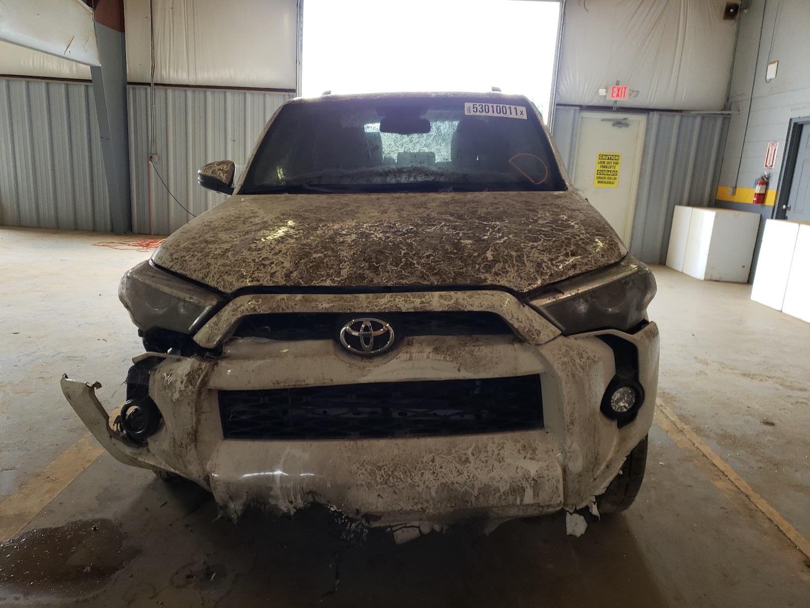 Photo 9 from auction – 2018 TOYOTA 4RUNNER SR with VIN JTEBU5JR5J5588999