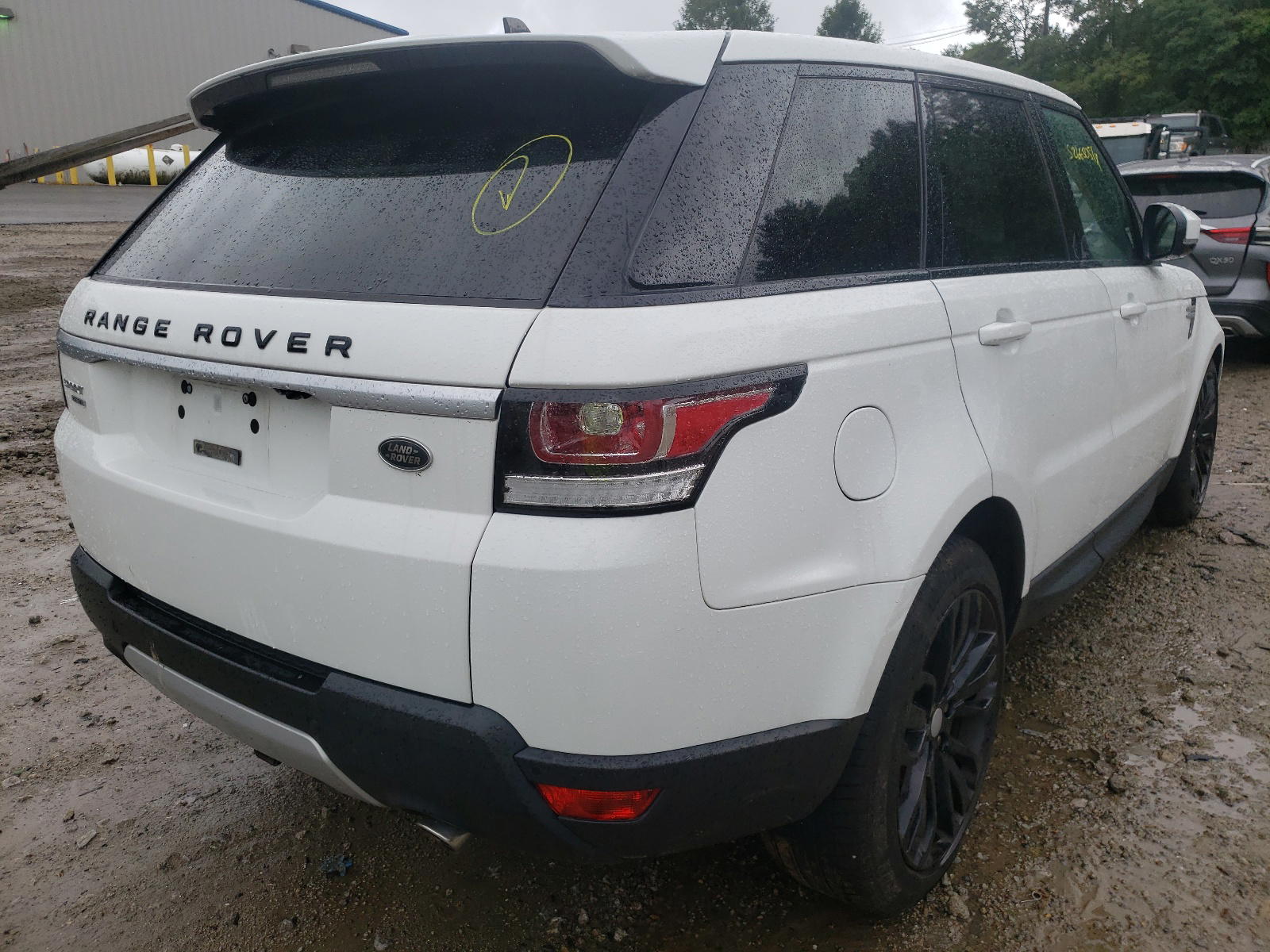 Photo 4 from auction – 2016 LAND ROVER RANGE ROVE with VIN SALWR2KF3GA662116