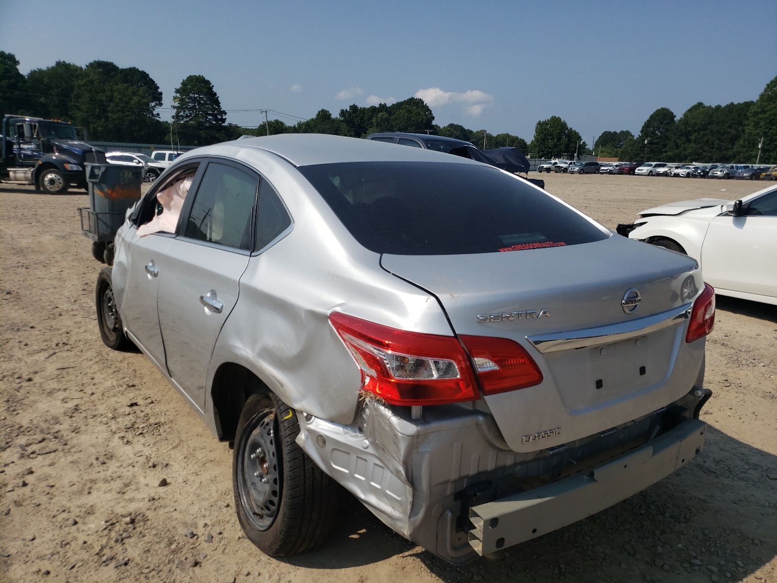 Photo 3 from auction – 2018 NISSAN SENTRA S with VIN 3N1AB7AP1JY283358