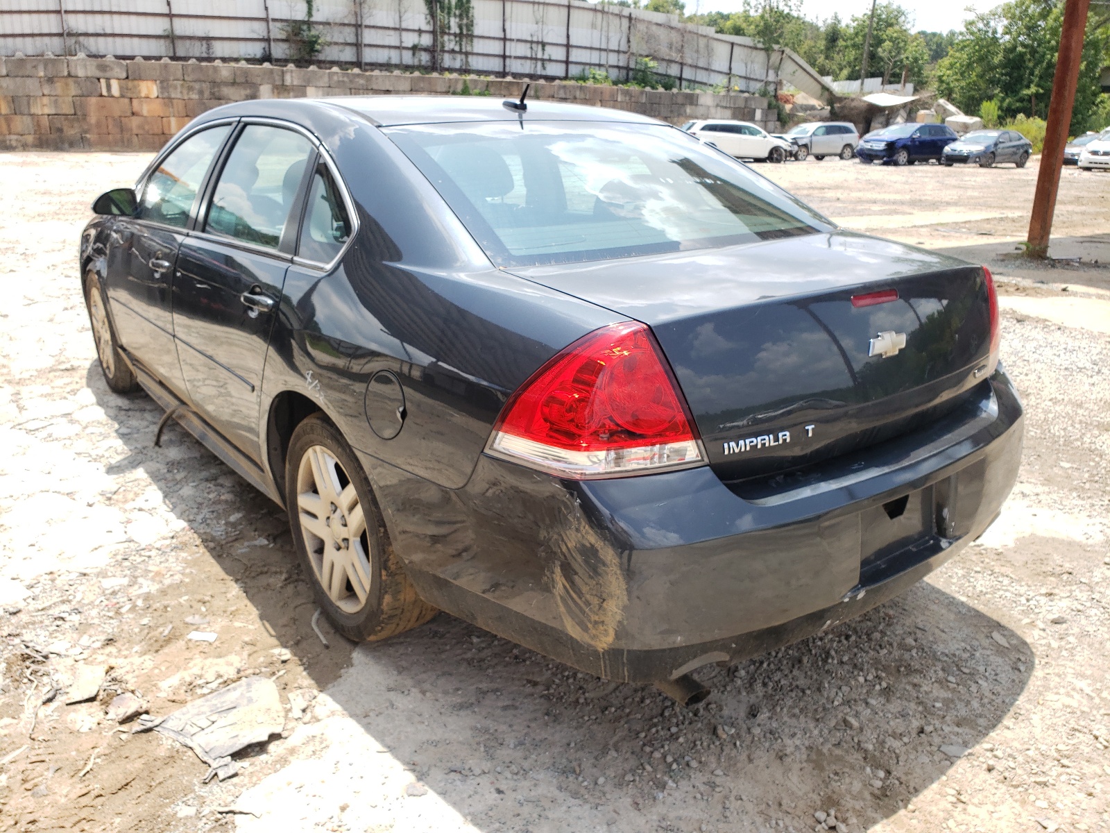 Photo 3 from auction – 2014 CHEVROLET IMPALA LIM with VIN 2G1WB5E30E1106666