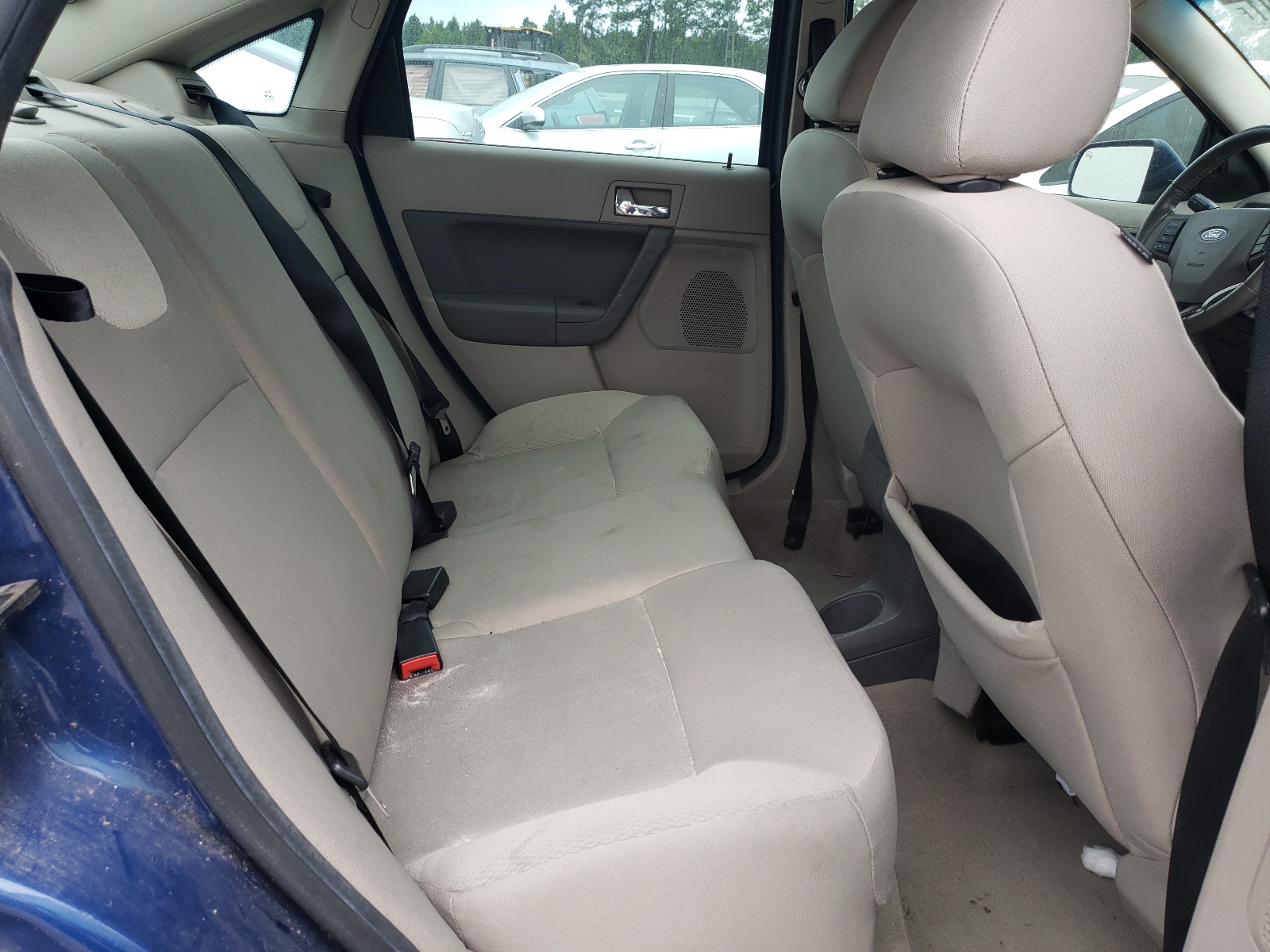 Photo 6 from auction – 2008 FORD FOCUS SE with VIN 1FAHP35NX8W286555