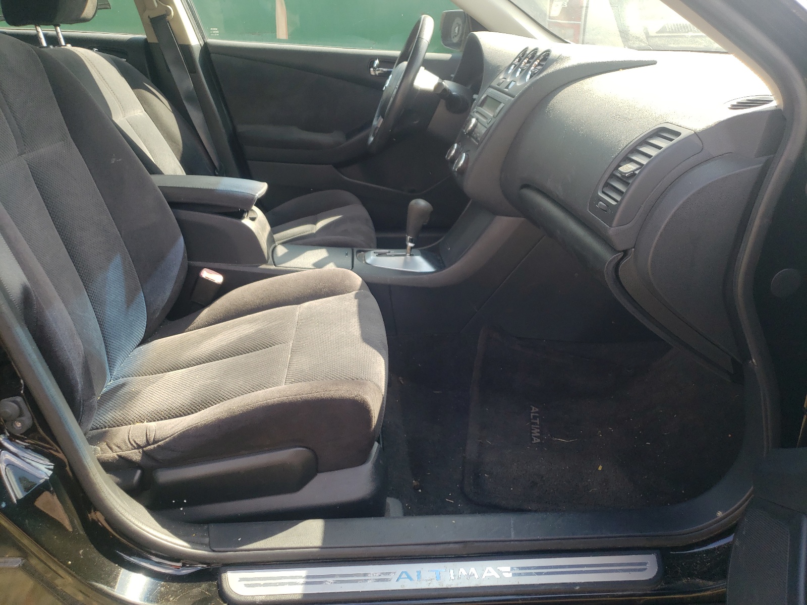 Photo 5 from auction – 2008 NISSAN ALTIMA 2.5 with VIN 1N4AL21E98C168253