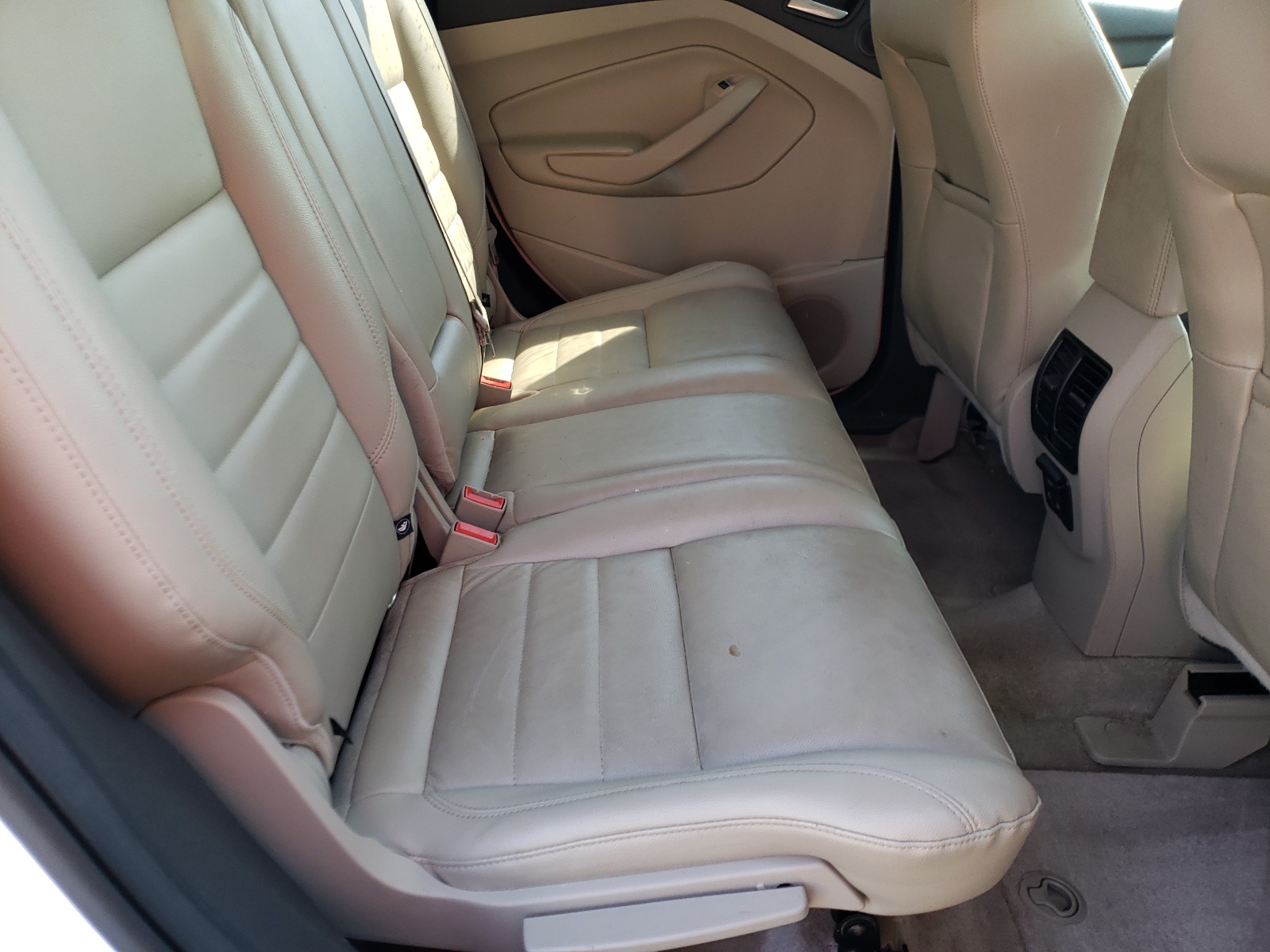 Photo 6 from auction – 2013 FORD ESCAPE SEL with VIN 1FMCU0HX8DUA85621