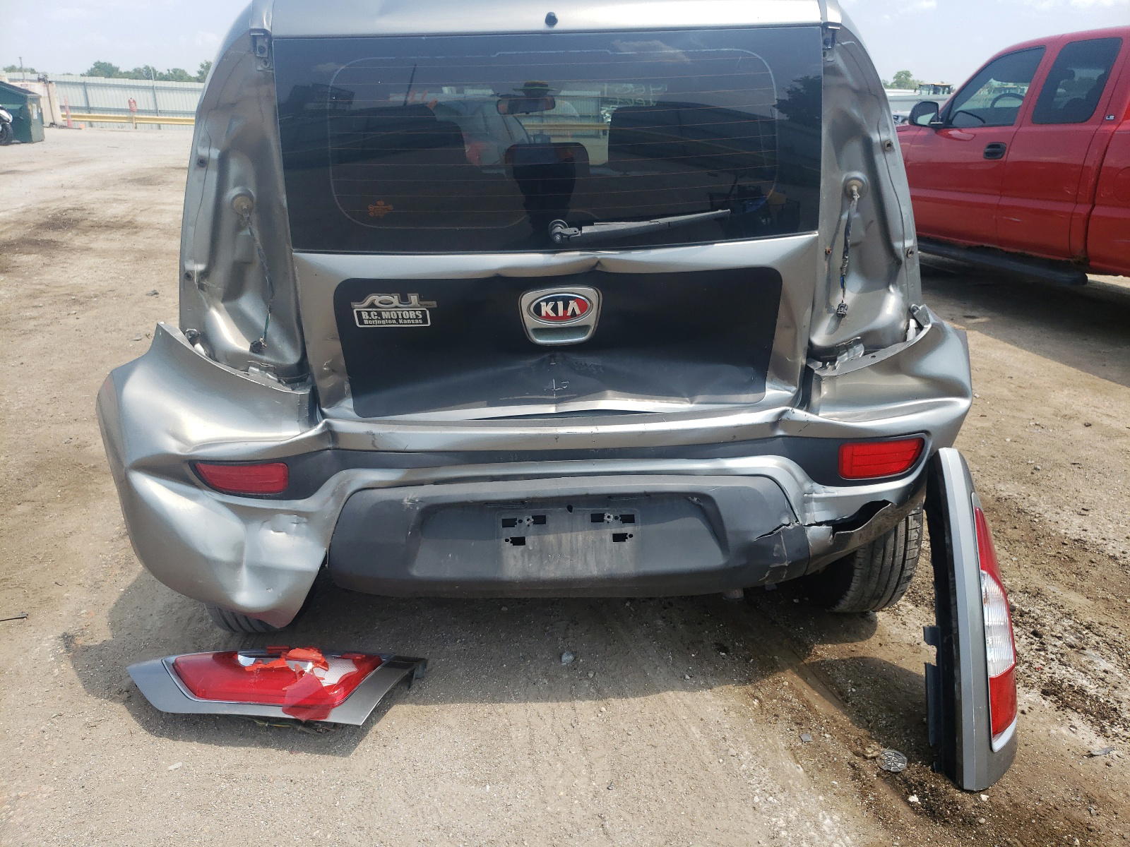 Photo 9 from auction – 2013 KIA SOUL with VIN KNDJT2A52D7577496