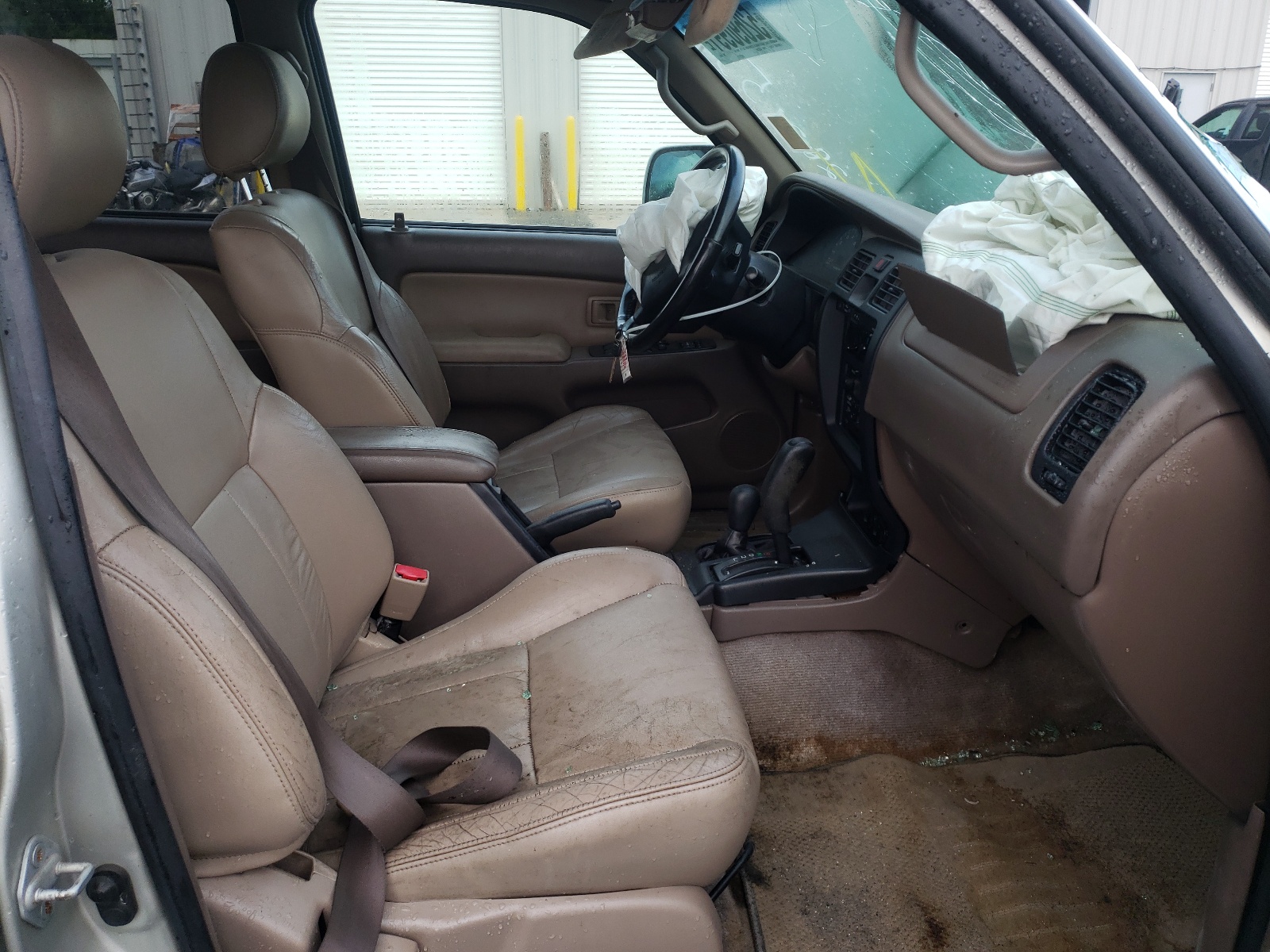 Photo 5 from auction – 2002 TOYOTA 4RUNNER SR with VIN JT3HN86R020375399