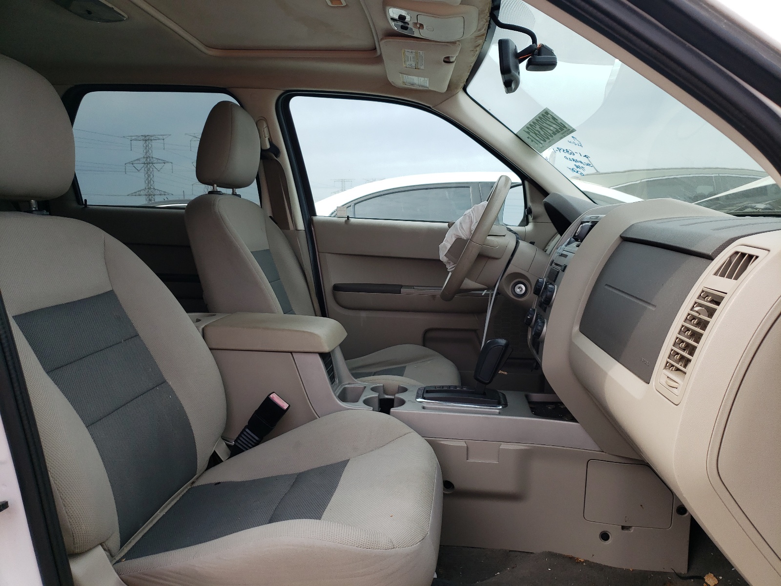 Zdjęcie 5 z aukcji – 2008 FORD ESCAPE XLT z VIN 1FMCU03128KC23898