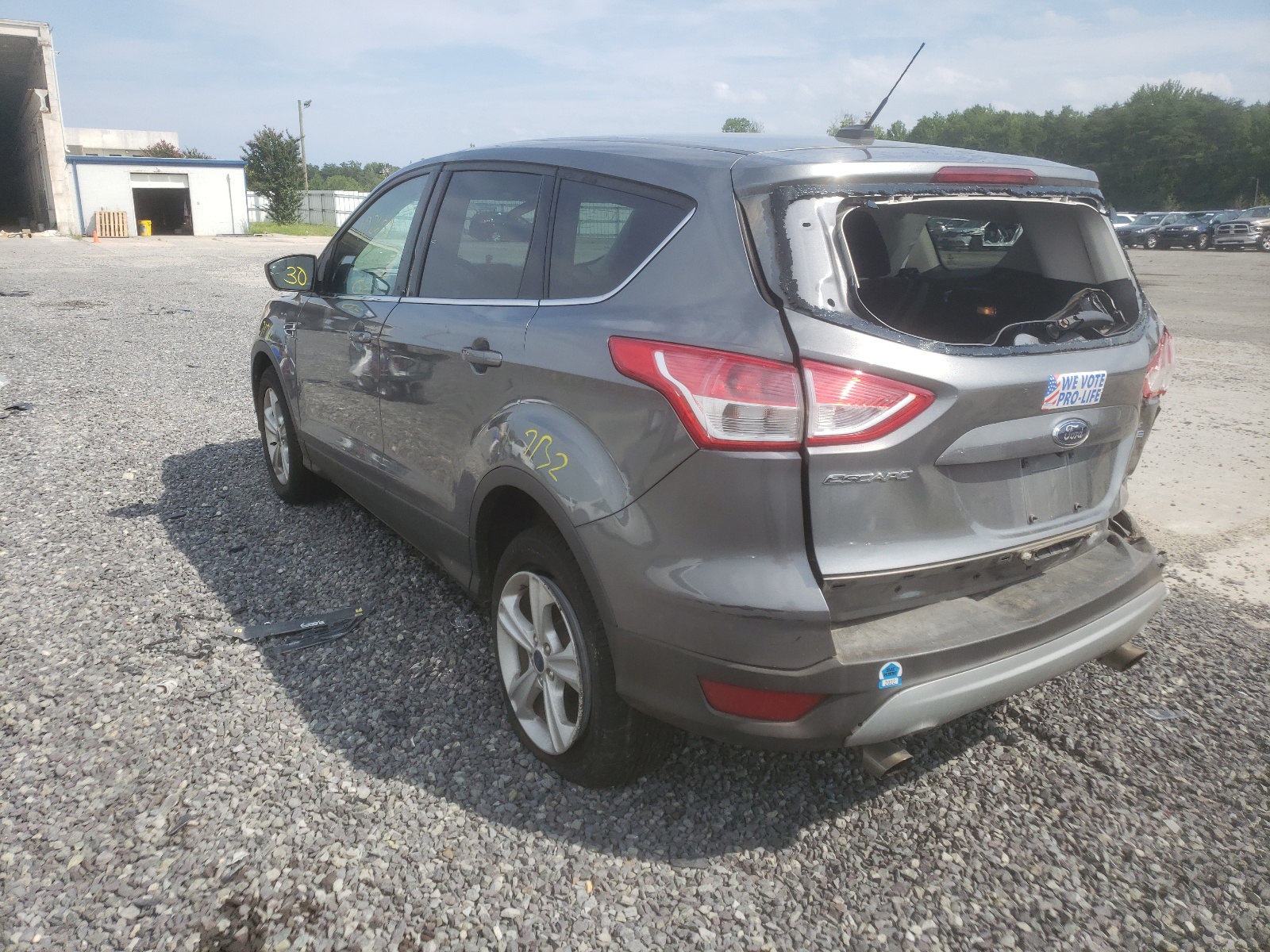 Photo 3 from auction – 2014 FORD ESCAPE SE with VIN 1FMCU9GX1EUC41473