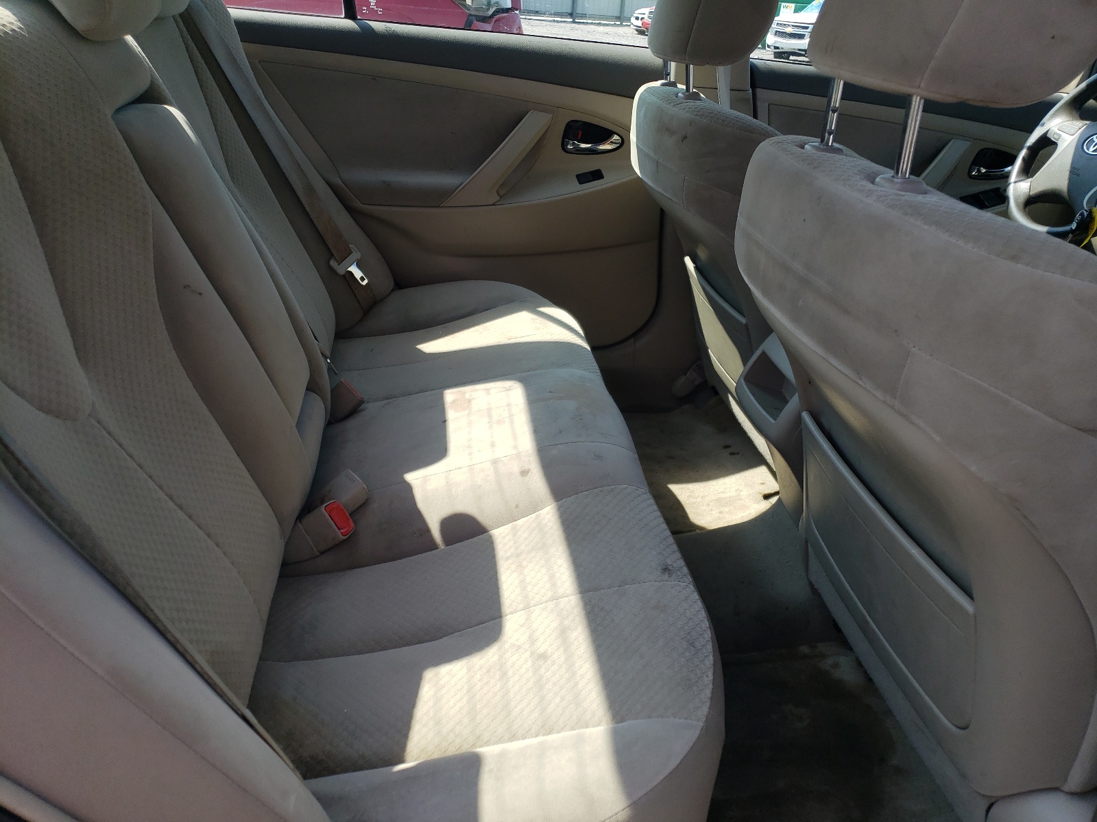 Photo 6 from auction – 2007 TOYOTA CAMRY CE with VIN 4T1BE46K07U678420