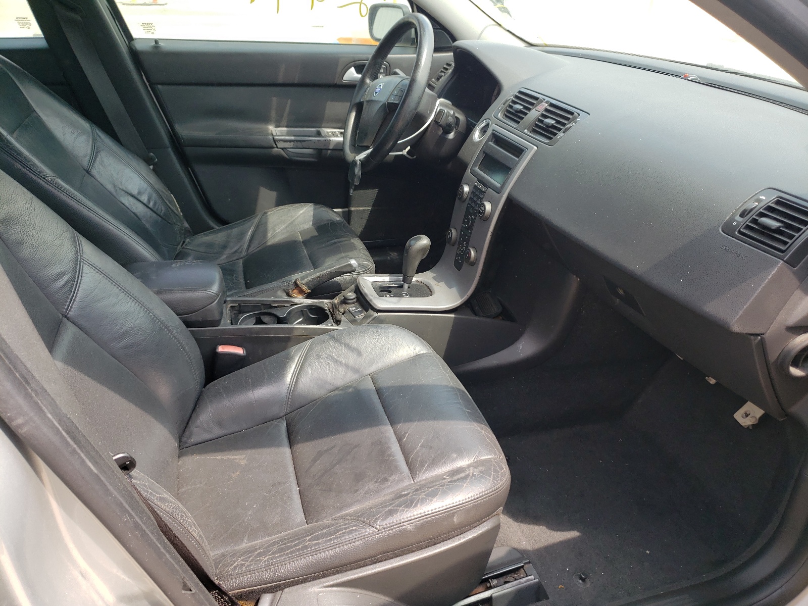 Photo 5 from auction – 2006 VOLVO S40 2.4I with VIN YV1MS382762183990