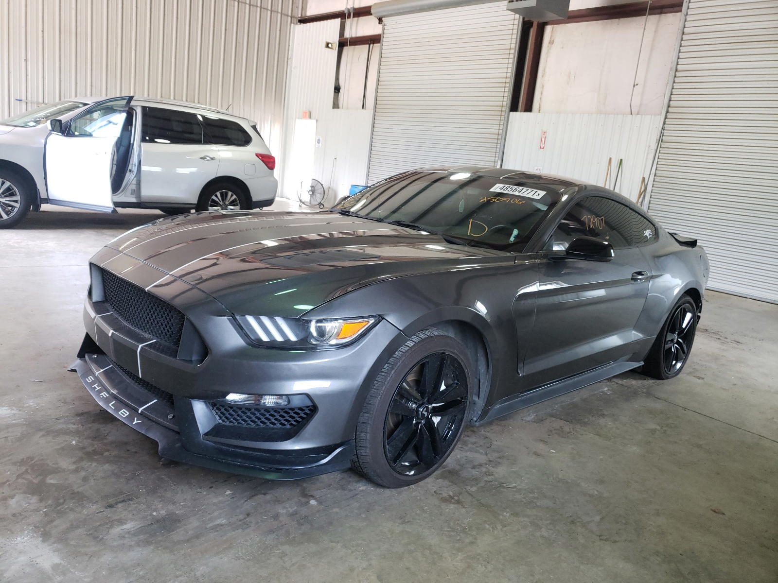 Photo 2 from auction – 2016 FORD MUSTANG with VIN 1FA6P8TH1G5250906