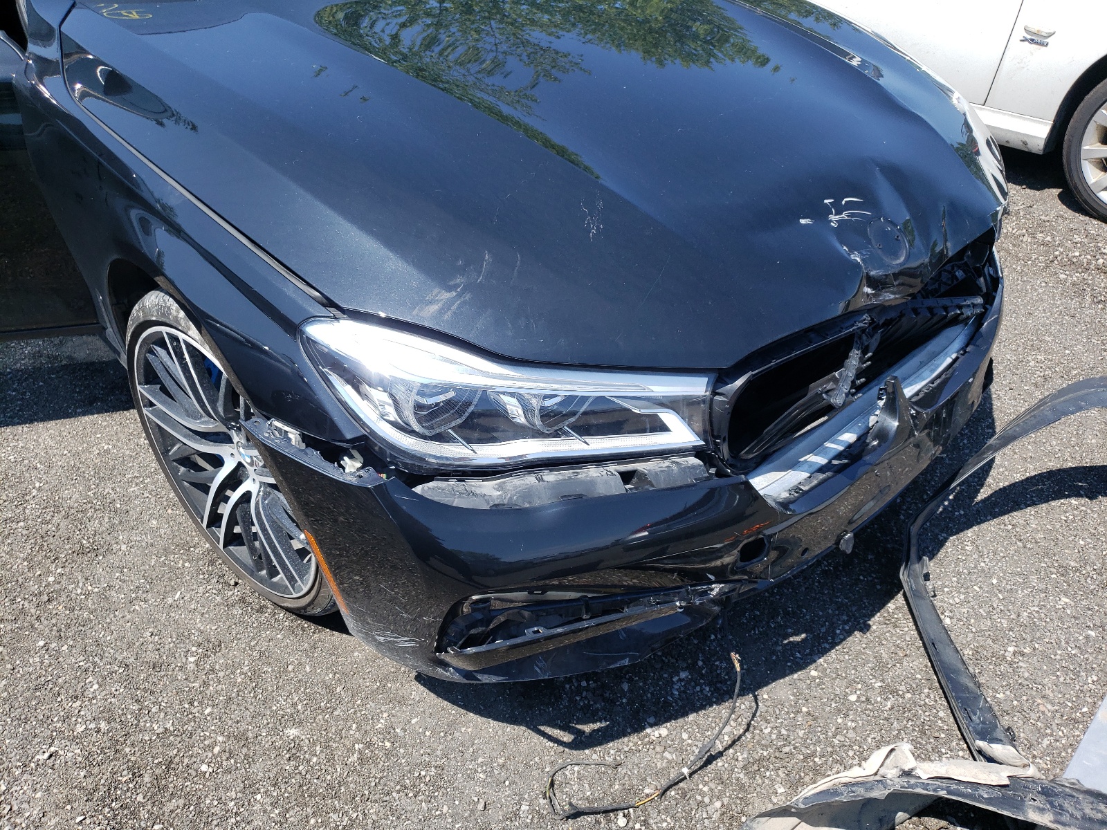 Photo 9 from auction – 2017 BMW 750 XI with VIN WBA7B0C36HG527099