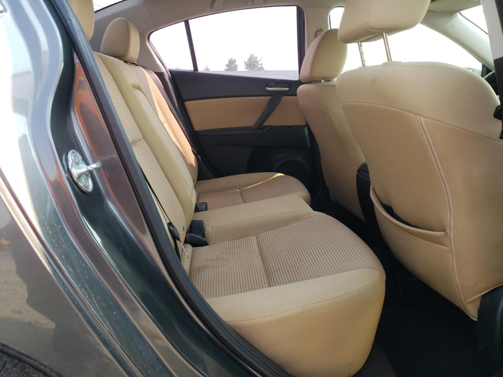 Photo 6 from auction – 2013 MAZDA 3 I with VIN JM1BL1V72D1718693