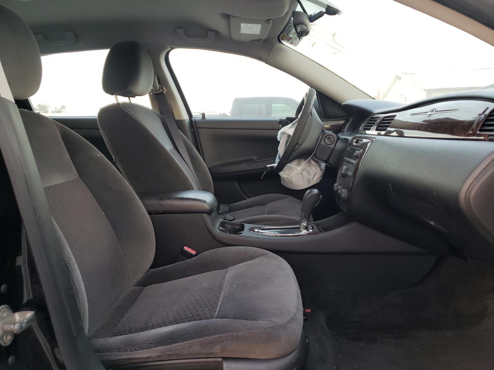 Photo 5 from auction – 2012 CHEVROLET IMPALA LS with VIN 2G1WF5E38C1267610