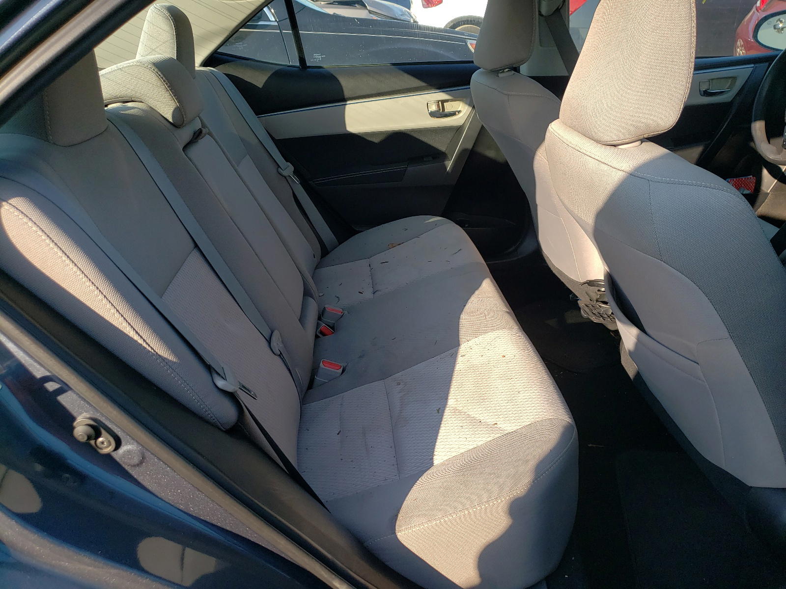 Photo 6 from auction – 2015 TOYOTA COROLLA L with VIN 2T1BURHE3FC438950