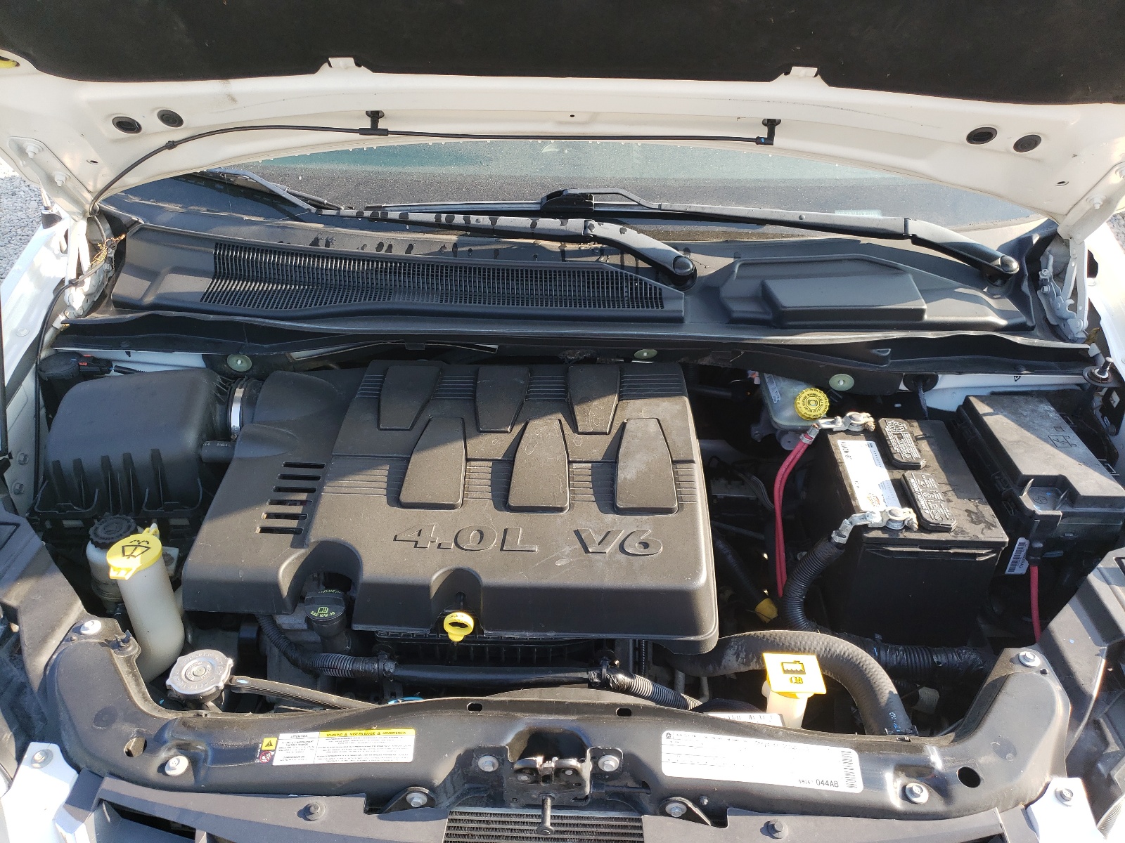 Photo 7 from auction – 2010 CHRYSLER TOWN & COU with VIN 2A4RR7DX8AR428297
