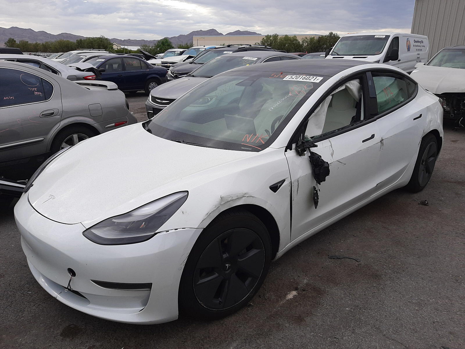 Photo 2 from auction – 2021 TESLA MODEL 3 with VIN 5YJ3E1EA1MF921592