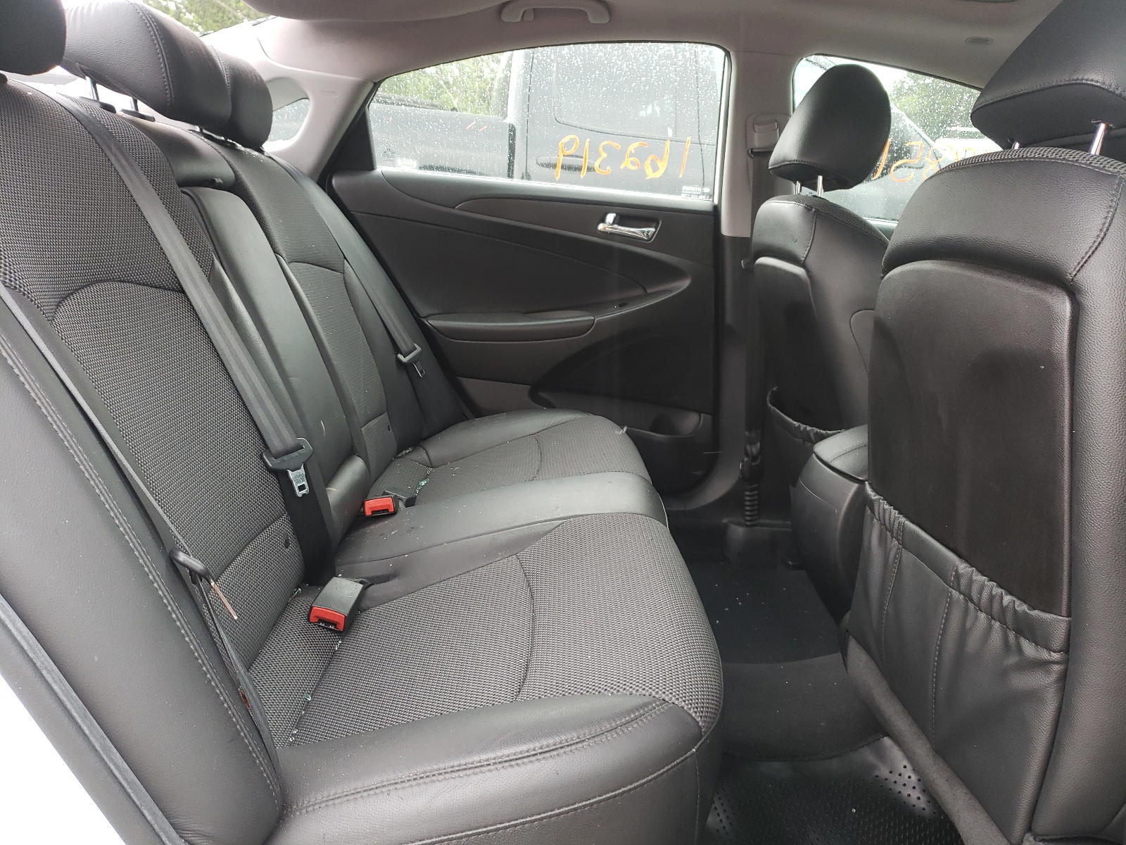 Photo 6 from auction – 2012 HYUNDAI SONATA SE with VIN 5NPEC4AC6CH410094