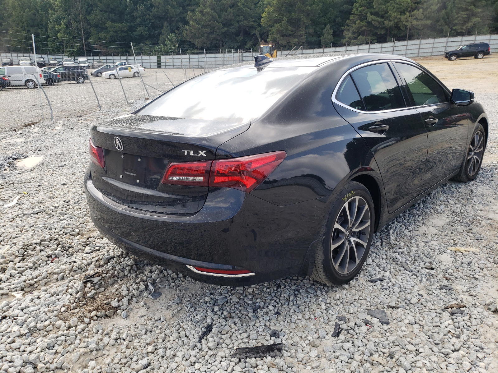 Photo 4 from auction – 2017 ACURA TLX TECH with VIN 19UUB2F53HA006800