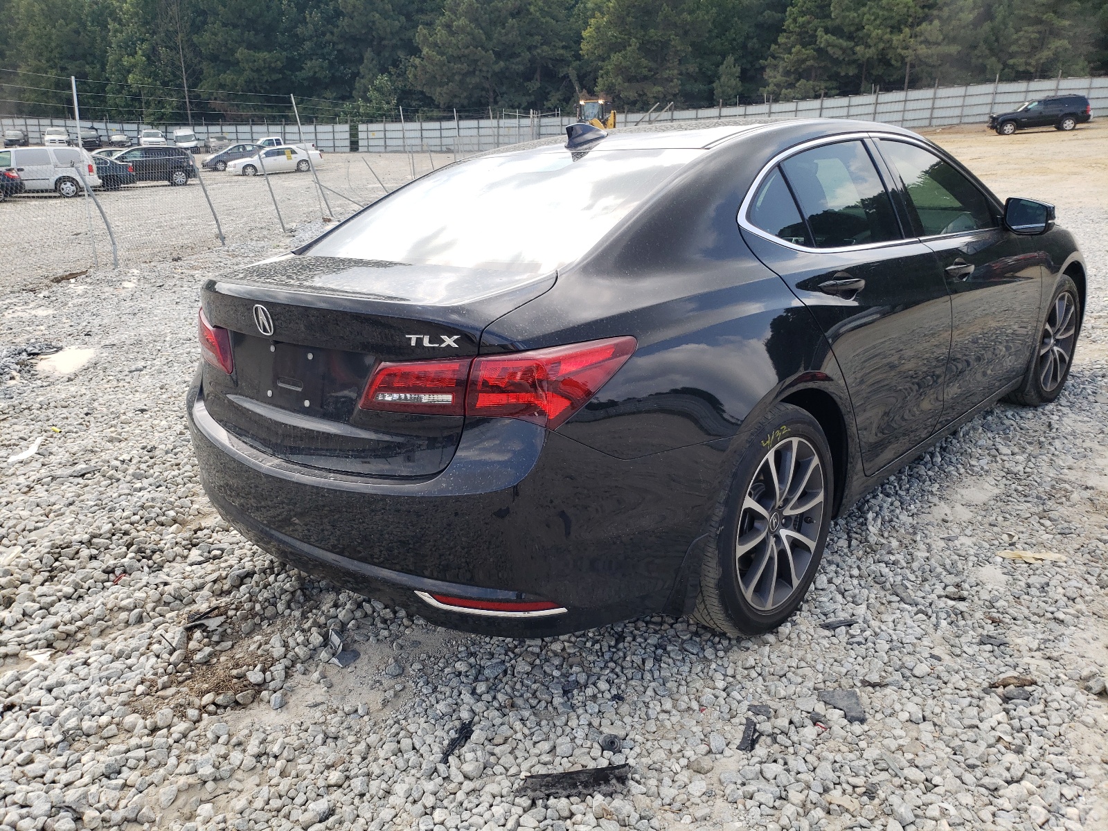 Zdjęcie 4 z aukcji – 2017 ACURA TLX TECH z VIN 19UUB2F53HA006800