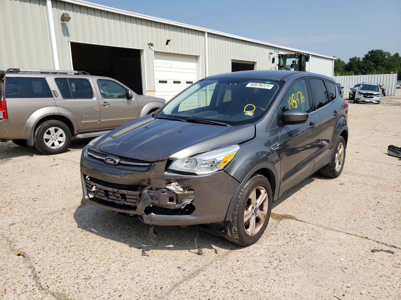 Photo 2 from auction – 2014 FORD ESCAPE SE with VIN 1FMCU9GX1EUD59393