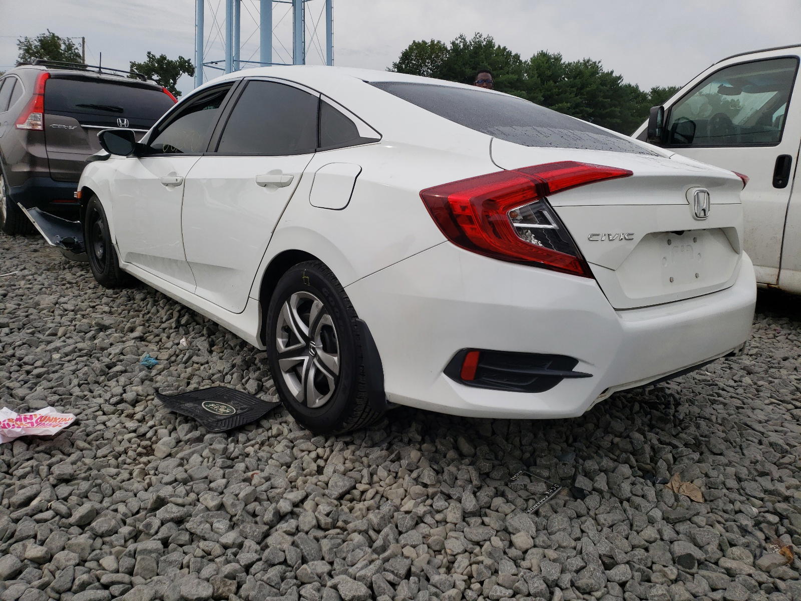Photo 3 from auction – 2016 HONDA CIVIC LX with VIN 19XFC2F59GE218844