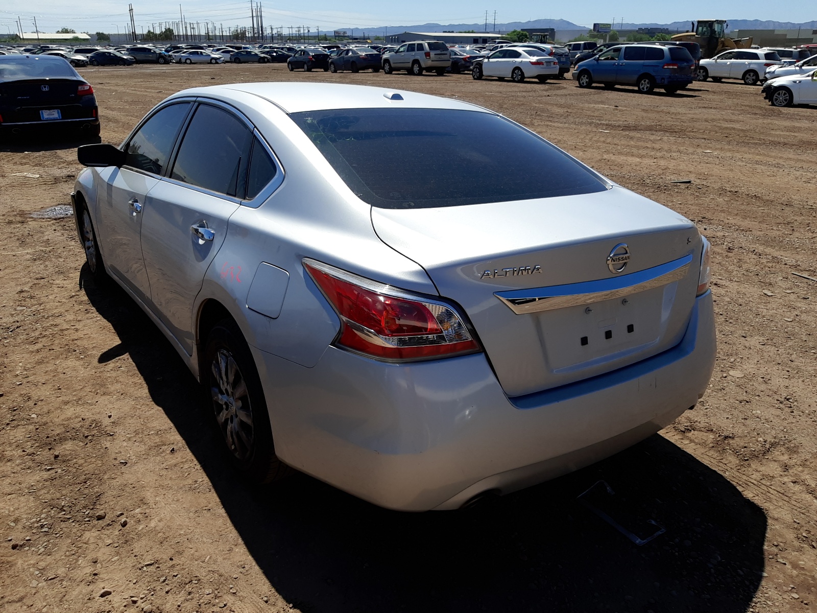 Photo 3 from auction – 2015 NISSAN ALTIMA 2.5 with VIN 1N4AL3AP7FN898204