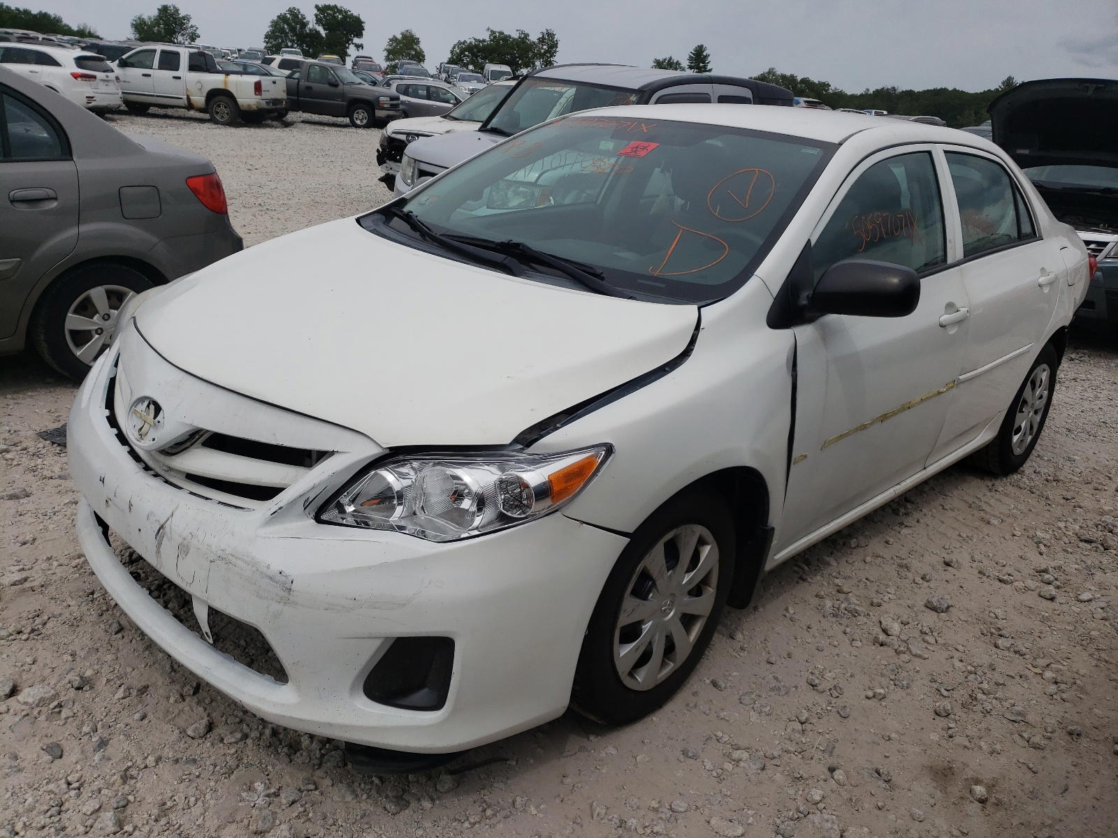 Photo 2 from auction – 2011 TOYOTA COROLLA BA with VIN 2T1BU4EE0BC697476
