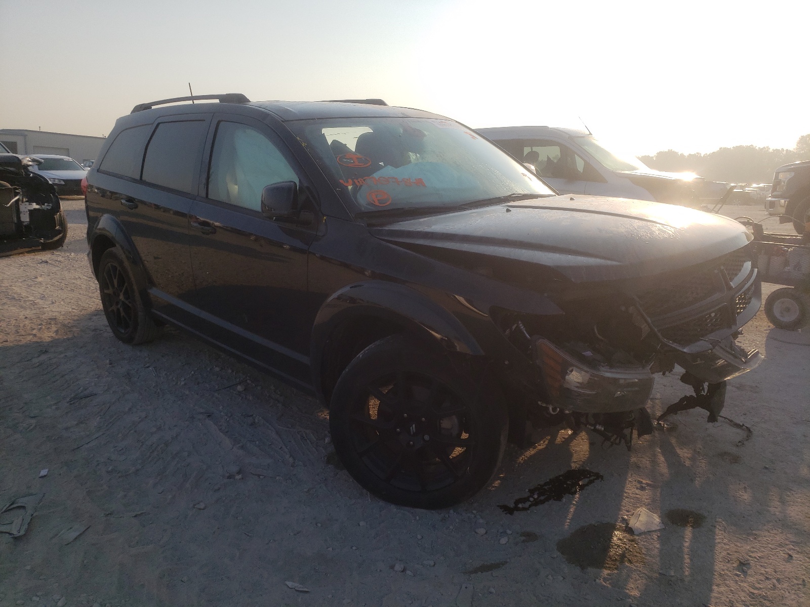 DODGE JOURNEY SE 2019 مع رقم تعريف المركبة 3C4PDCBB1KT707844 - صورة من المزاد