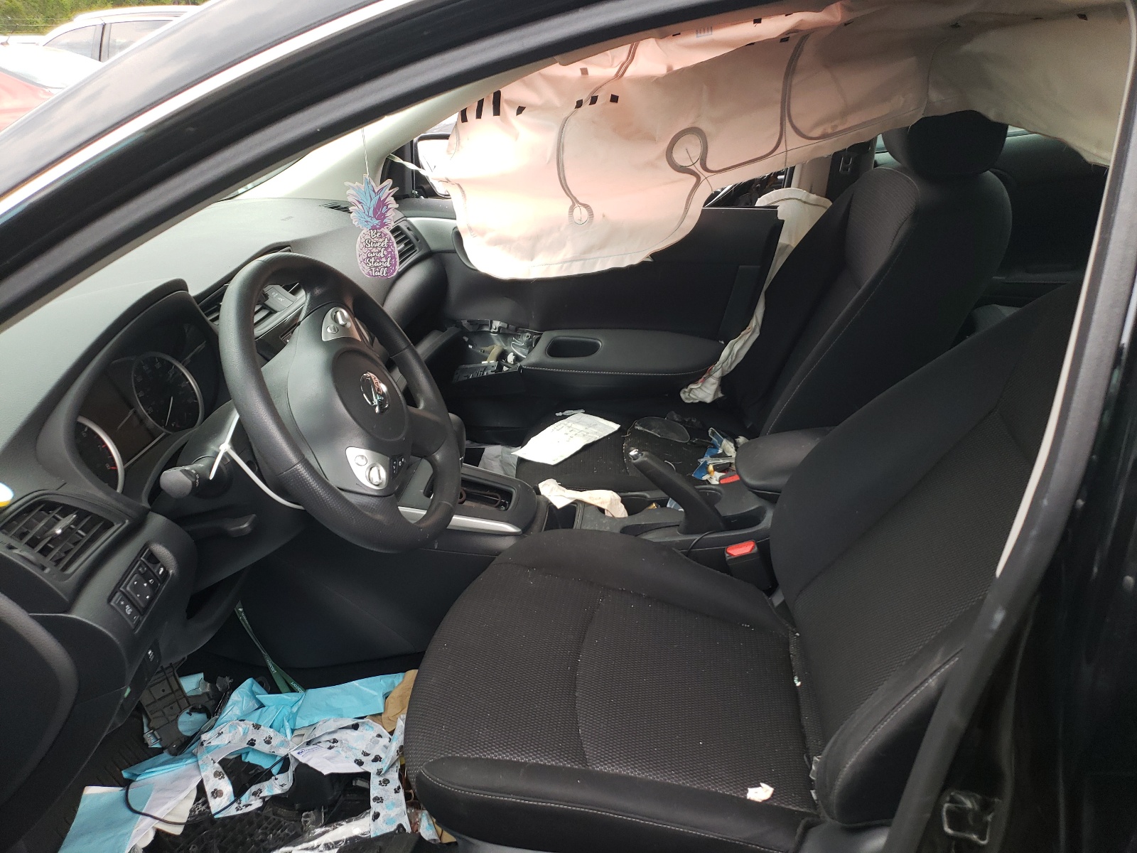 Photo 5 from auction – 2019 NISSAN SENTRA S with VIN 3N1AB7AP1KY253116