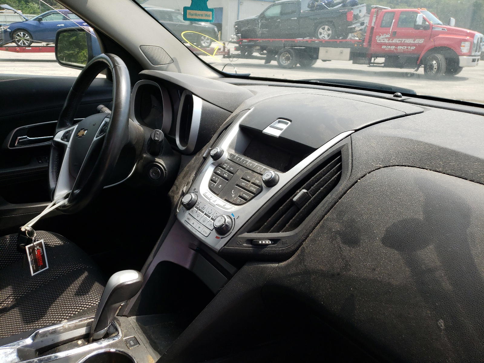 Photo 9 from auction – 2011 CHEVROLET EQUINOX LT with VIN 2CNFLEEC2B6459490
