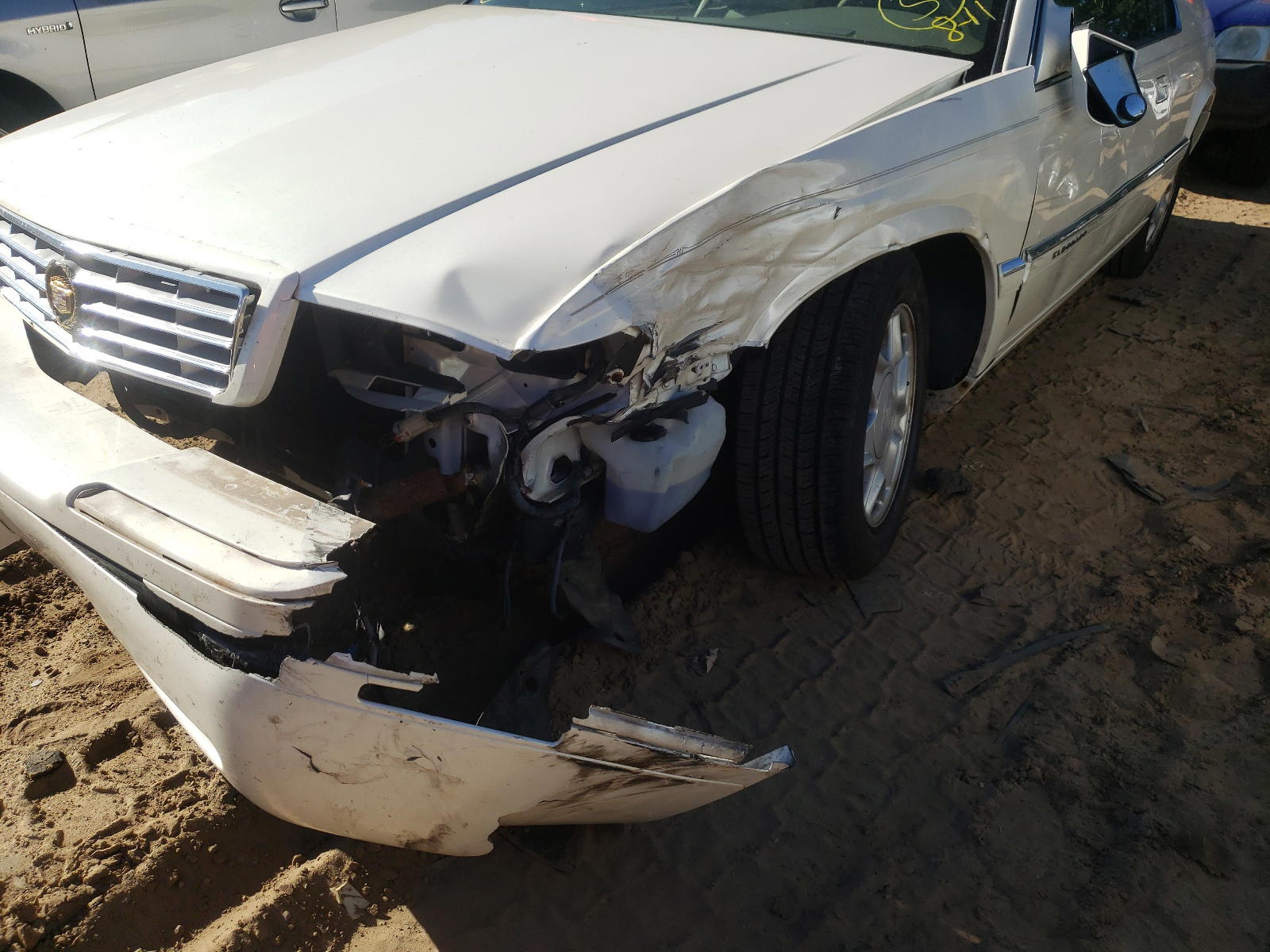 Photo 9 from auction – 1998 CADILLAC ELDORADO with VIN 1G6EL12Y3WU615300