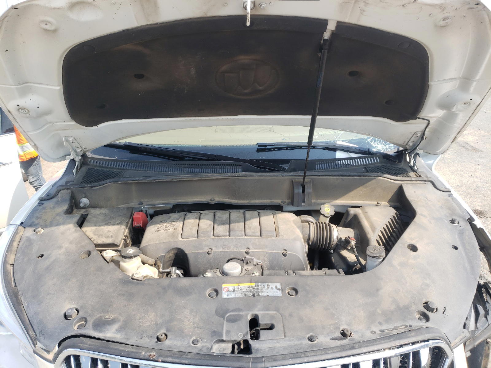Photo 7 from auction – 2015 BUICK ENCLAVE with VIN 5GAKRBKD1FJ249244