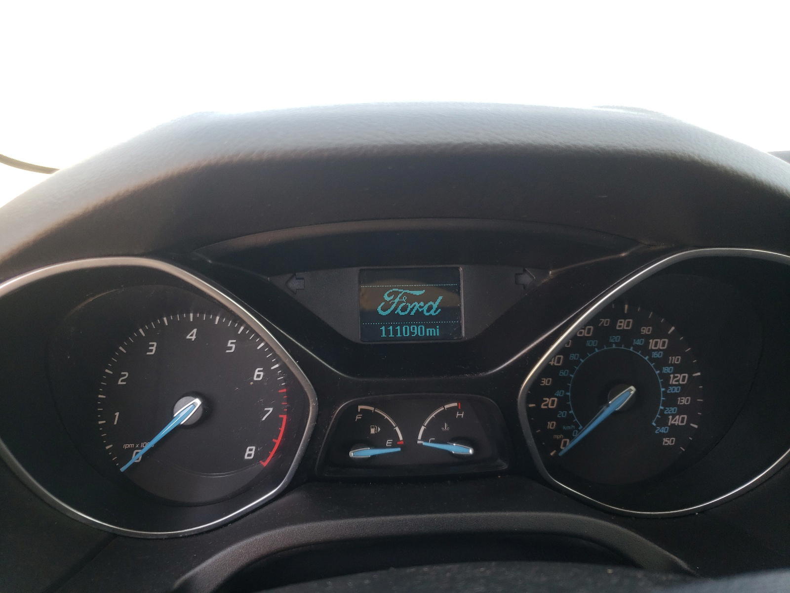Photo 8 from auction – 2012 FORD FOCUS SE with VIN 1FAHP3F20CL360953
