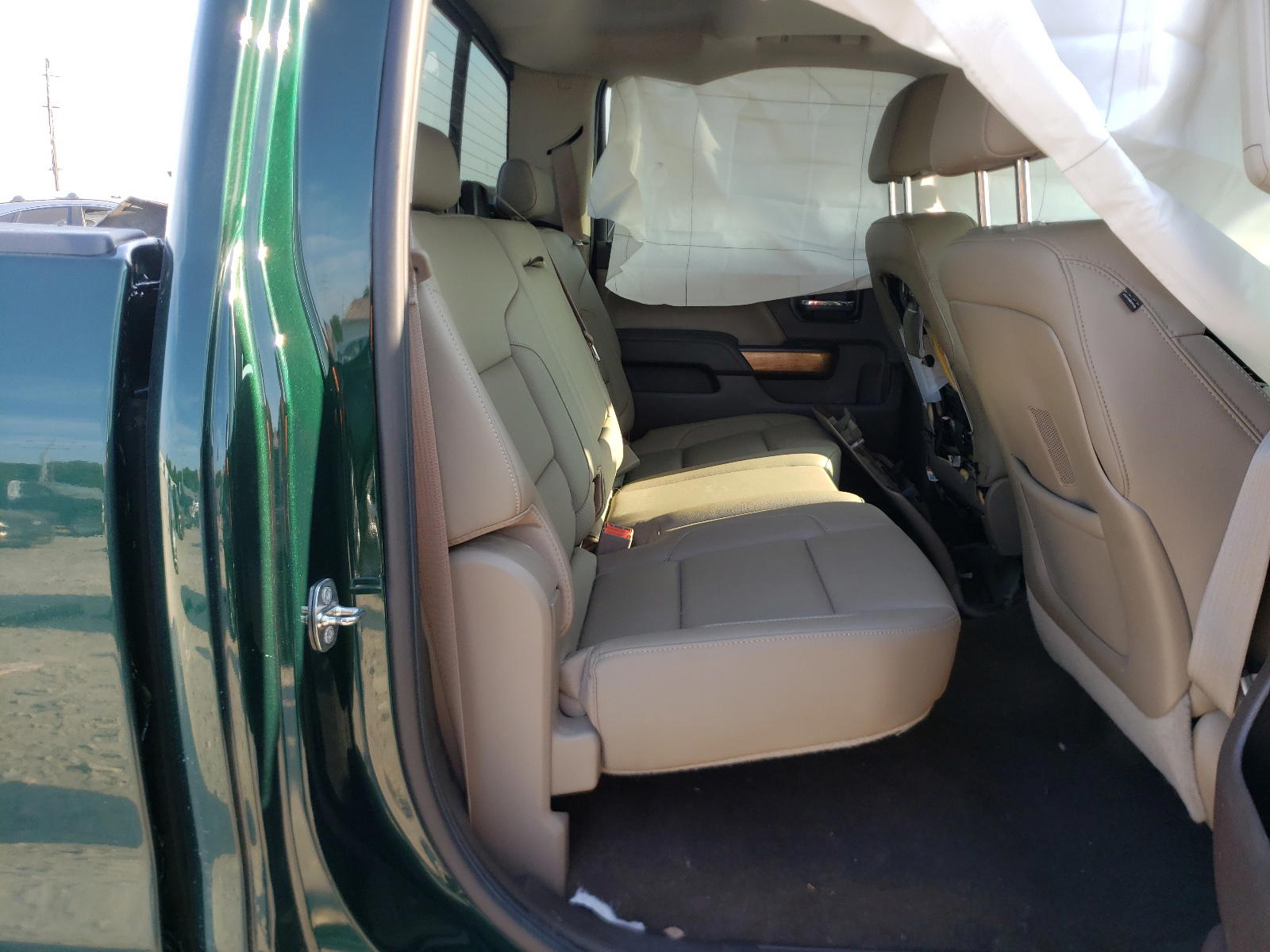 Photo 6 from auction – 2015 CHEVROLET SILVERADO with VIN 3GCUKSEC0FG332082