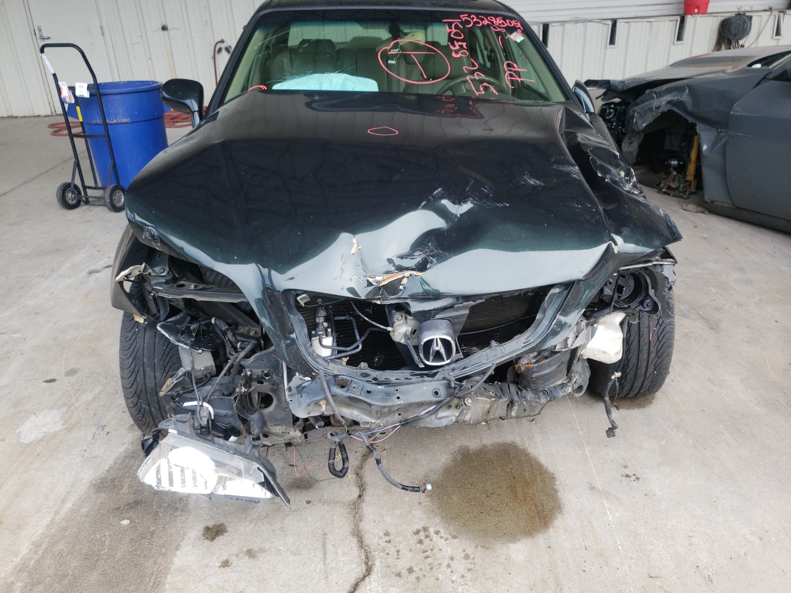 Photo 10 from auction – 2002 ACURA 3.5RL with VIN JH4KA96682C011141