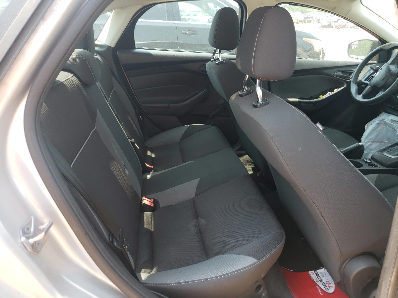 Photo 6 from auction – 2014 FORD FOCUS S with VIN 1FADP3E2XEL175411