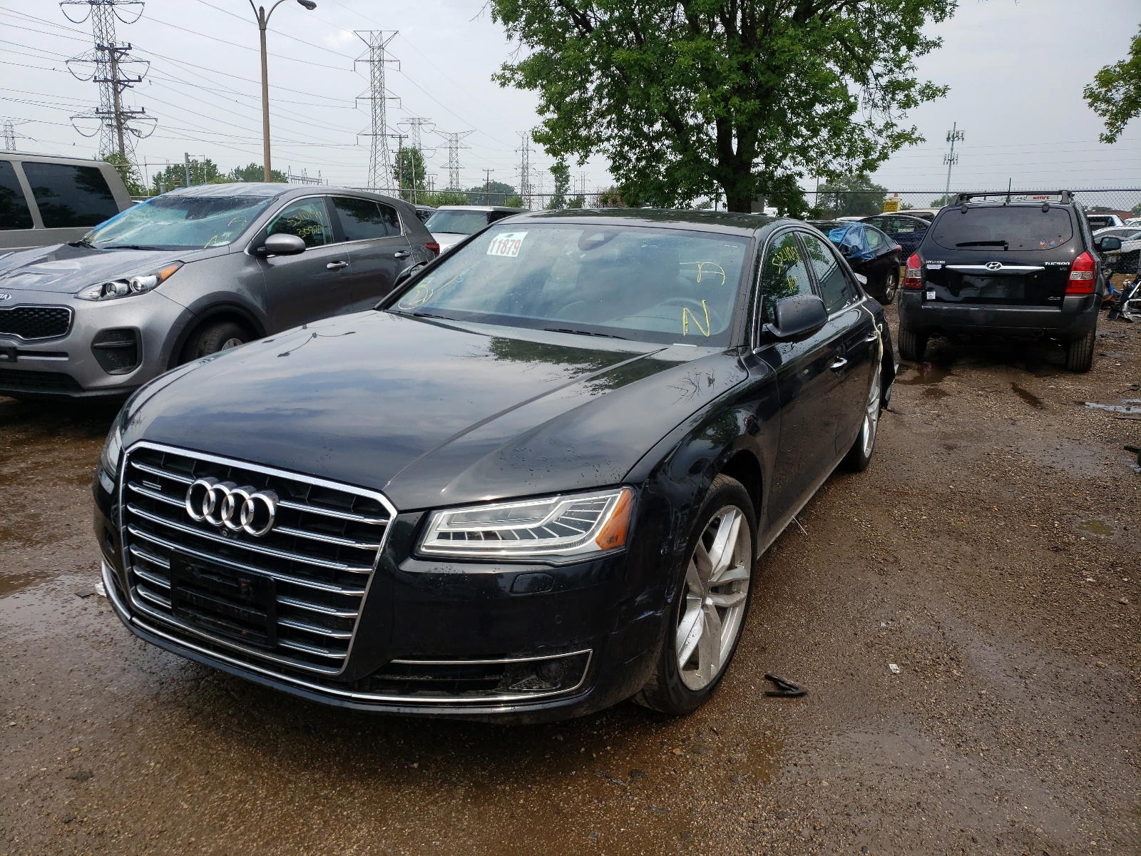Photo 2 from auction – 2015 AUDI A8 QUATTRO with VIN WAUJ2AFD8FN026997