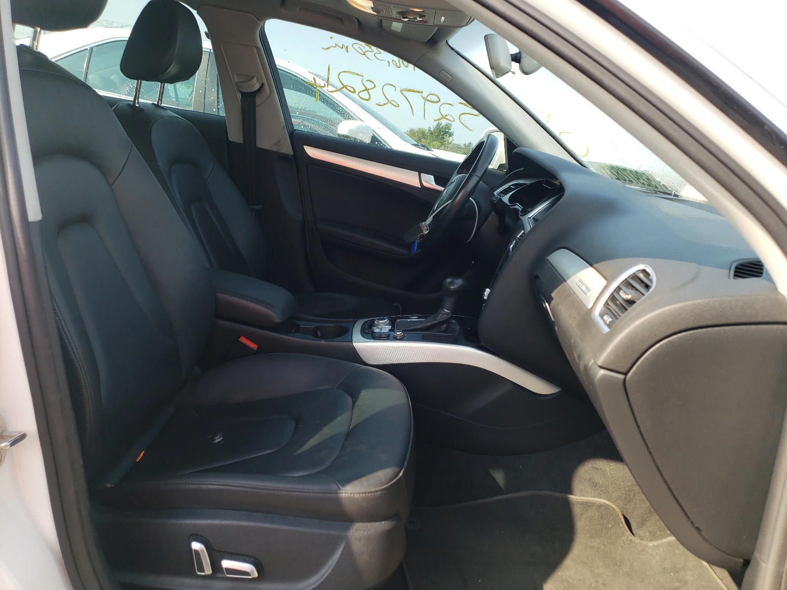 Photo 5 from auction – 2016 AUDI A4 PREMIUM with VIN WAUBFAFL2GA010481