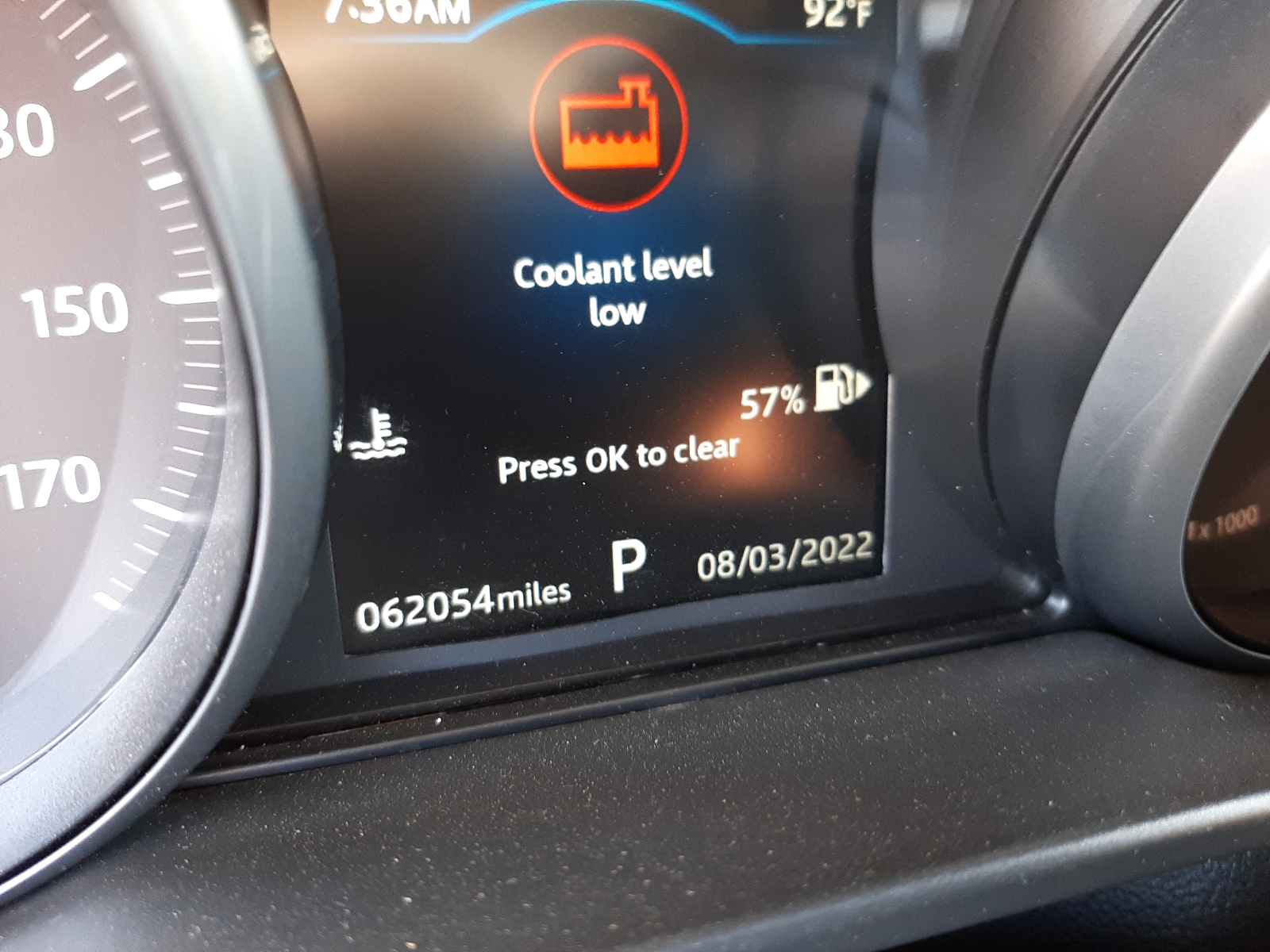 Photo 8 from auction – 2018 JAGUAR F-PACE PRE with VIN SADCJ2FX5JA271565