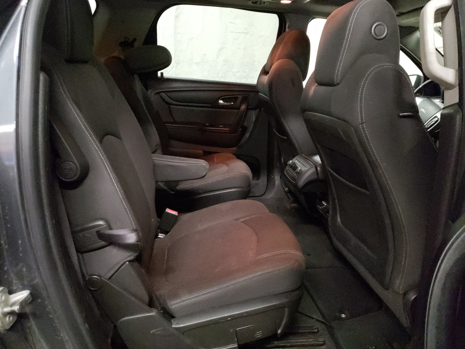 Photo 6 from auction – 2013 GMC ACADIA SLE with VIN 1GKKVPKD4DJ166853