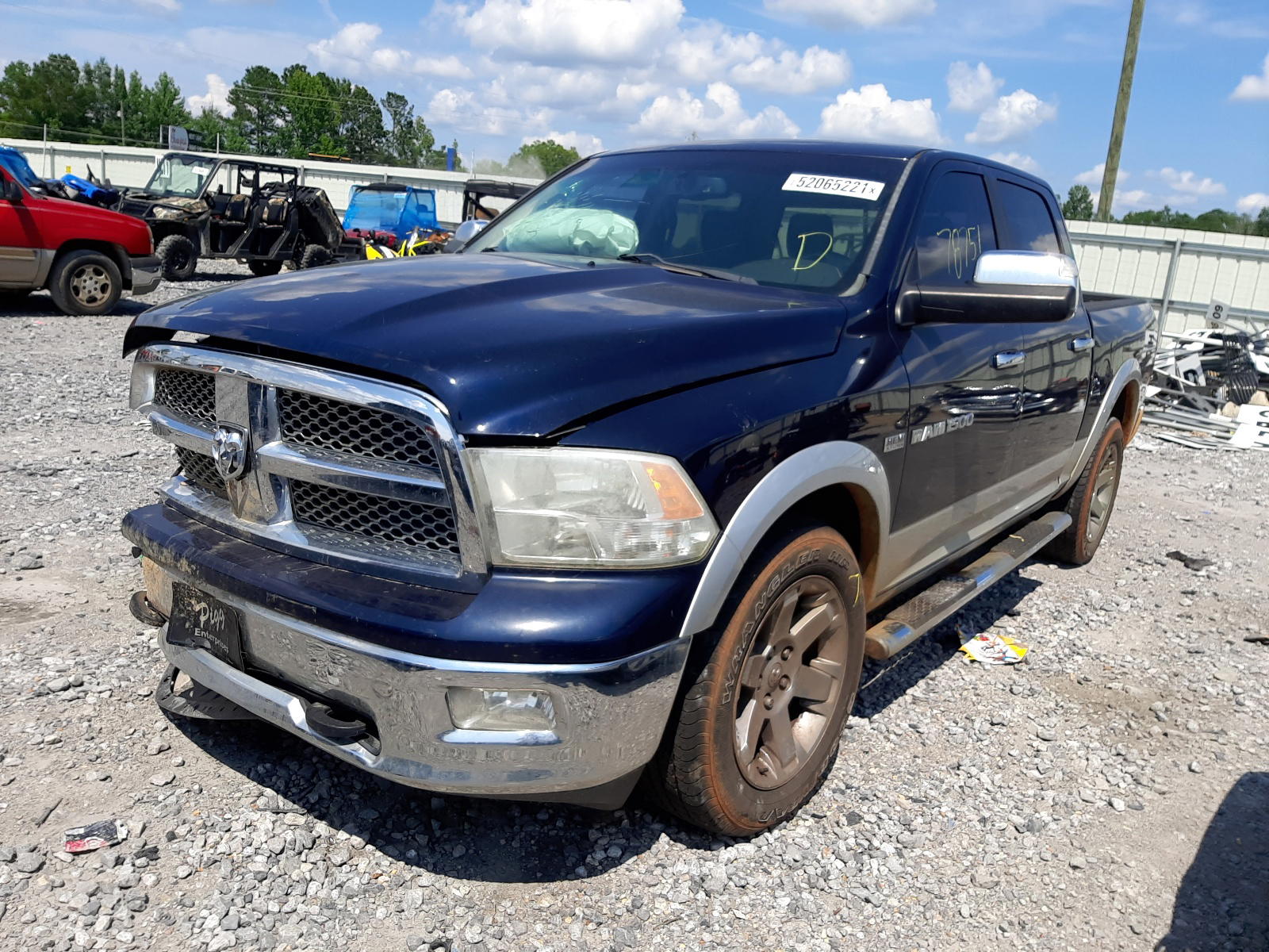 Photo 2 from auction – 2012 DODGE RAM 1500 L with VIN 1C6RD7NT6CS167860