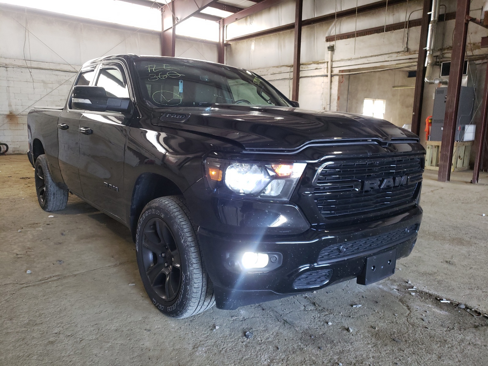 Photo 1 from auction – 2020 RAM 1500 BIG H with VIN 1C6RRFBG3LN309258