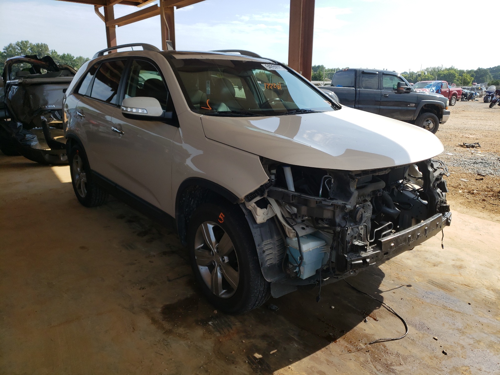 KIA SORENTO EX 2012 with VIN 5XYKU4A21CG187672 - Photo from auction