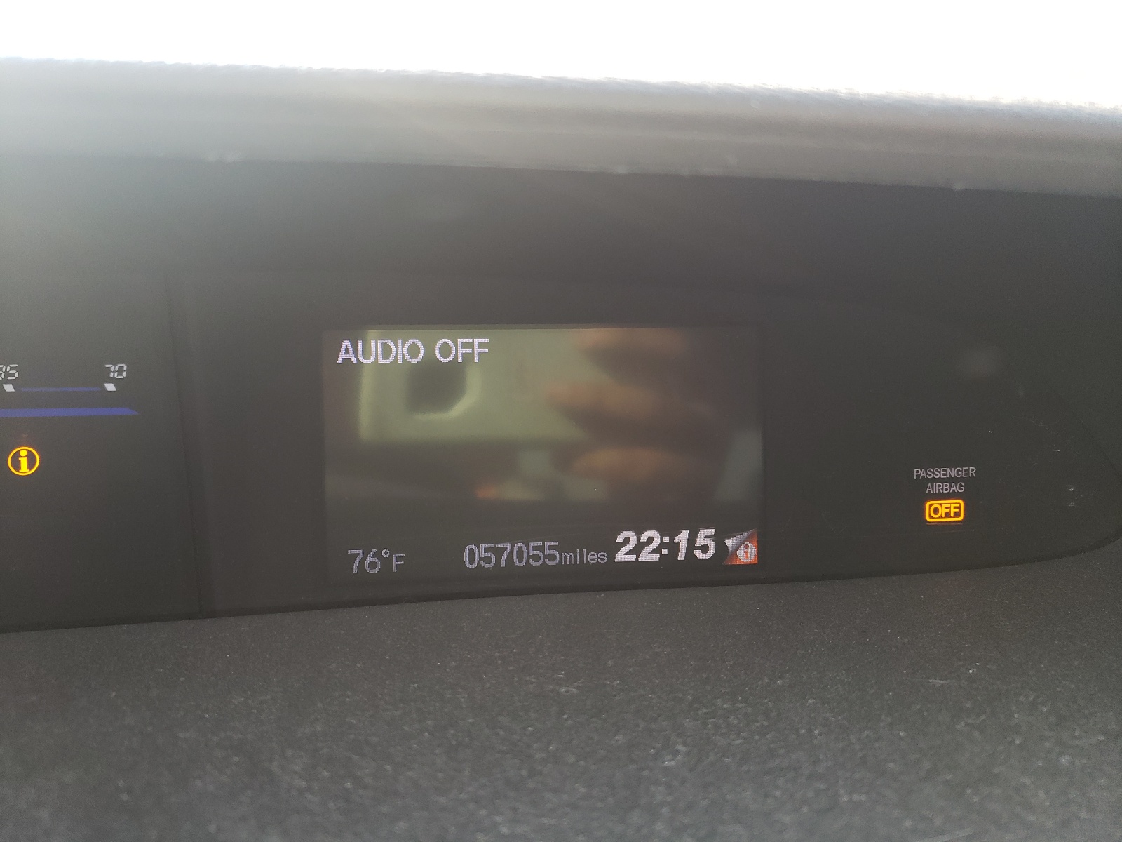 Photo 8 from auction – 2015 HONDA CIVIC LX with VIN 19XFB2F51FE233209