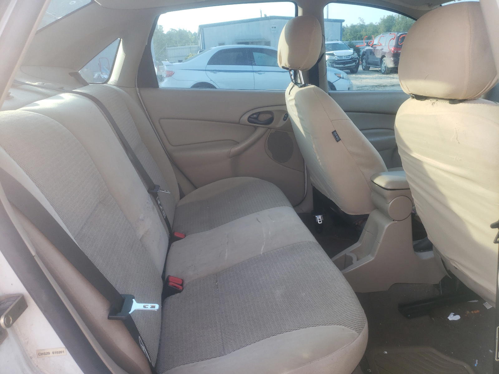 Photo 6 from auction – 2003 FORD FOCUS SE with VIN 1FAFP34P33W204796