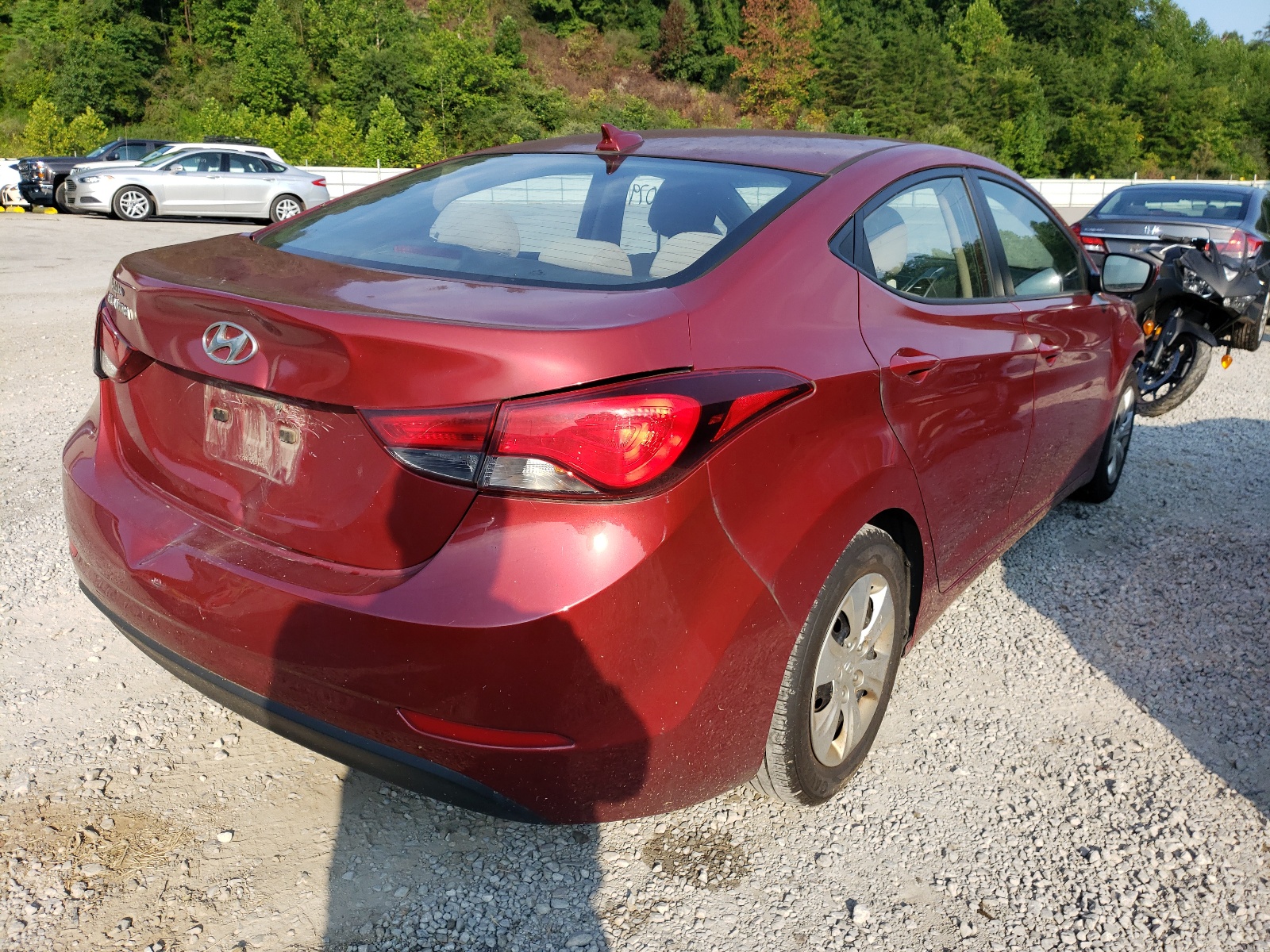 Photo 4 from auction – 2016 HYUNDAI ELANTRA SE with VIN 5NPDH4AEXGH773695