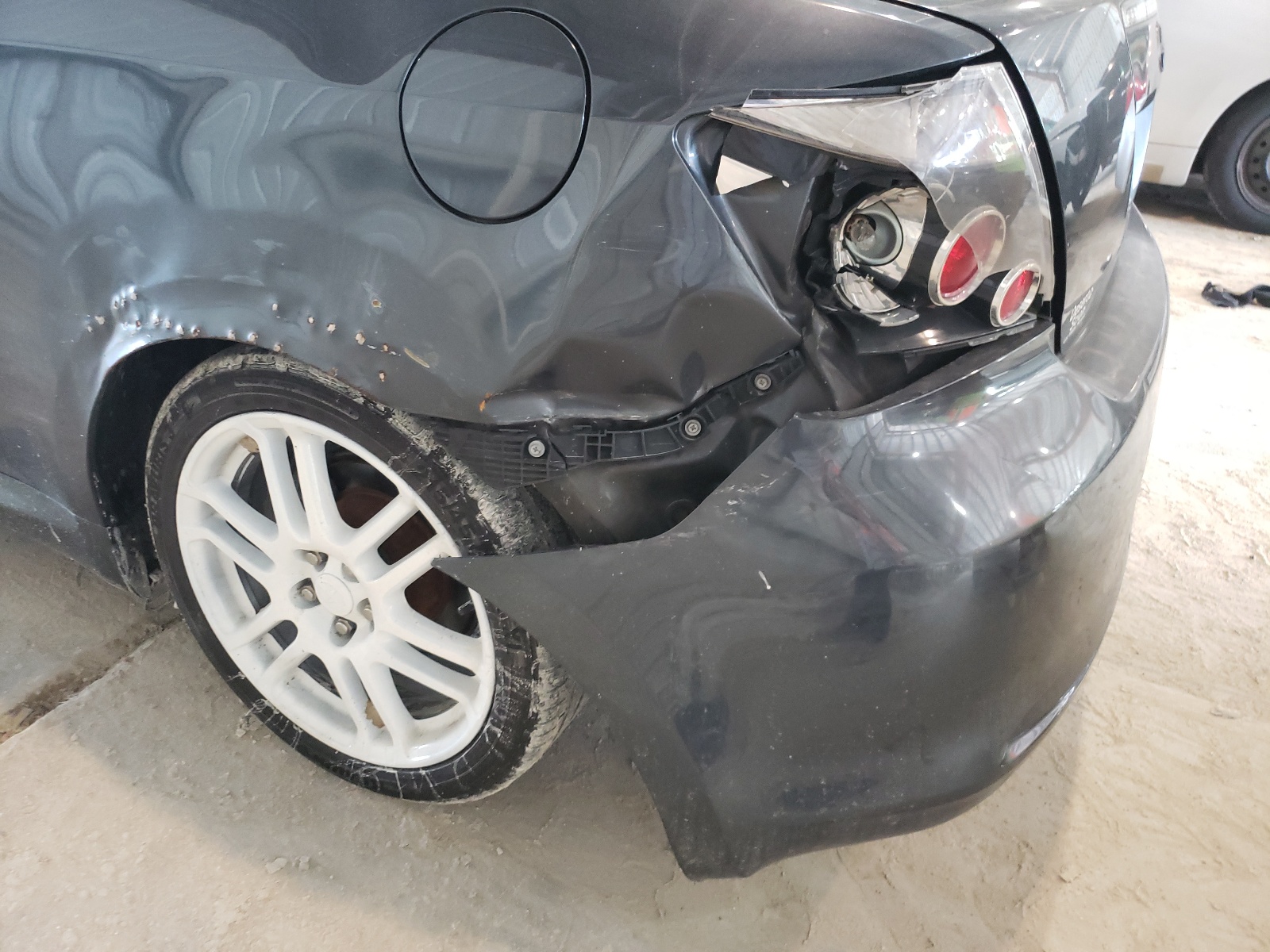 Photo 9 from auction – 2008 TOYOTA SCION TC with VIN JTKDE167X80264649