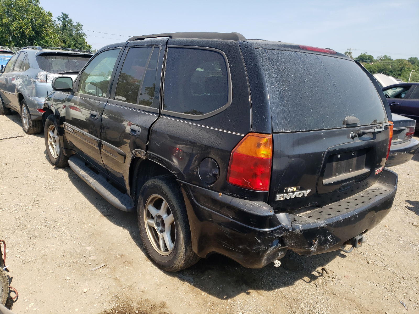 Photo 3 from auction – 2004 GMC ENVOY with VIN 1GKDT13S342217262
